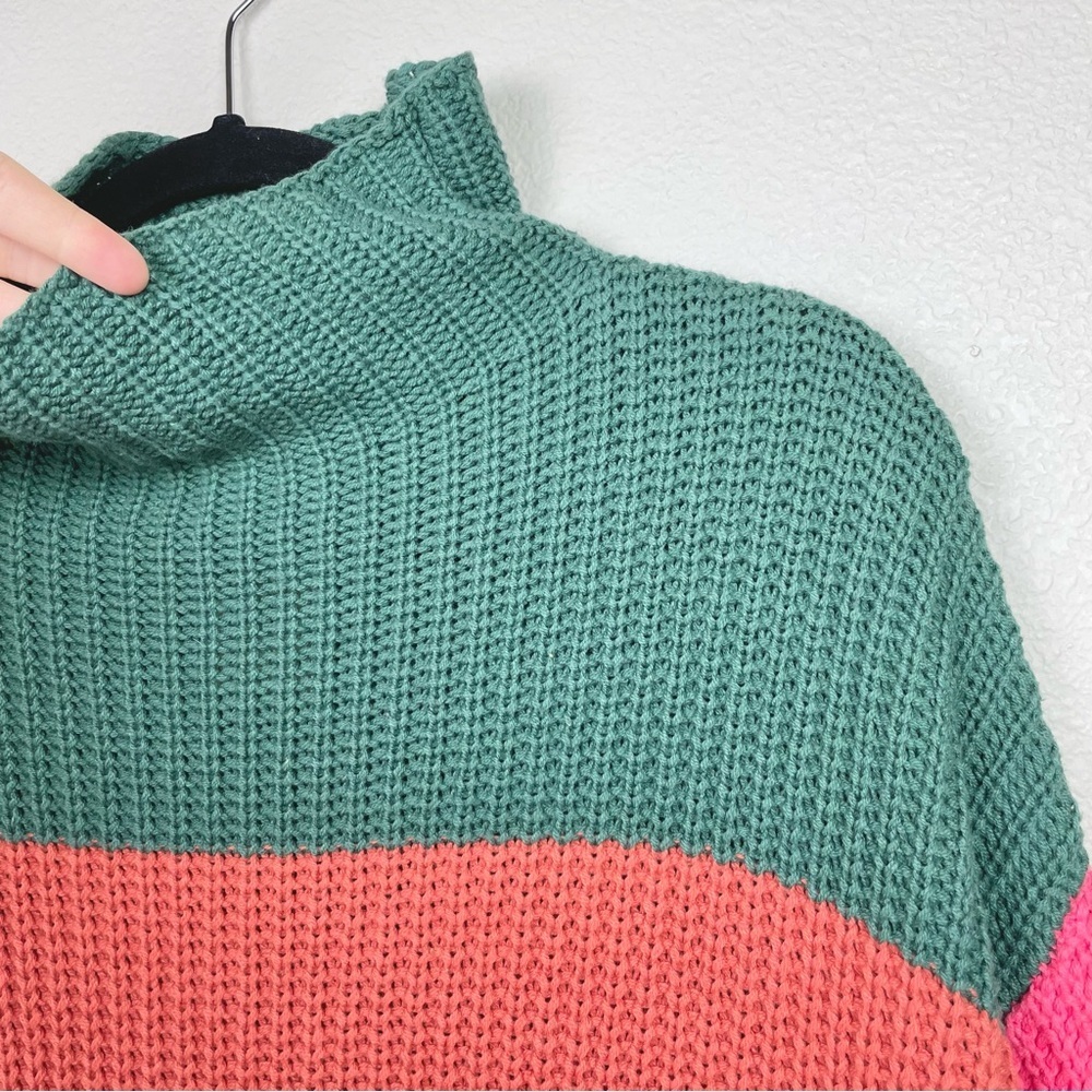 AMERICAN EAGLE OUTFITTERS Oversized Rainbow Striped Mock Neck Sweater Women's S - Picture 4 of 15
